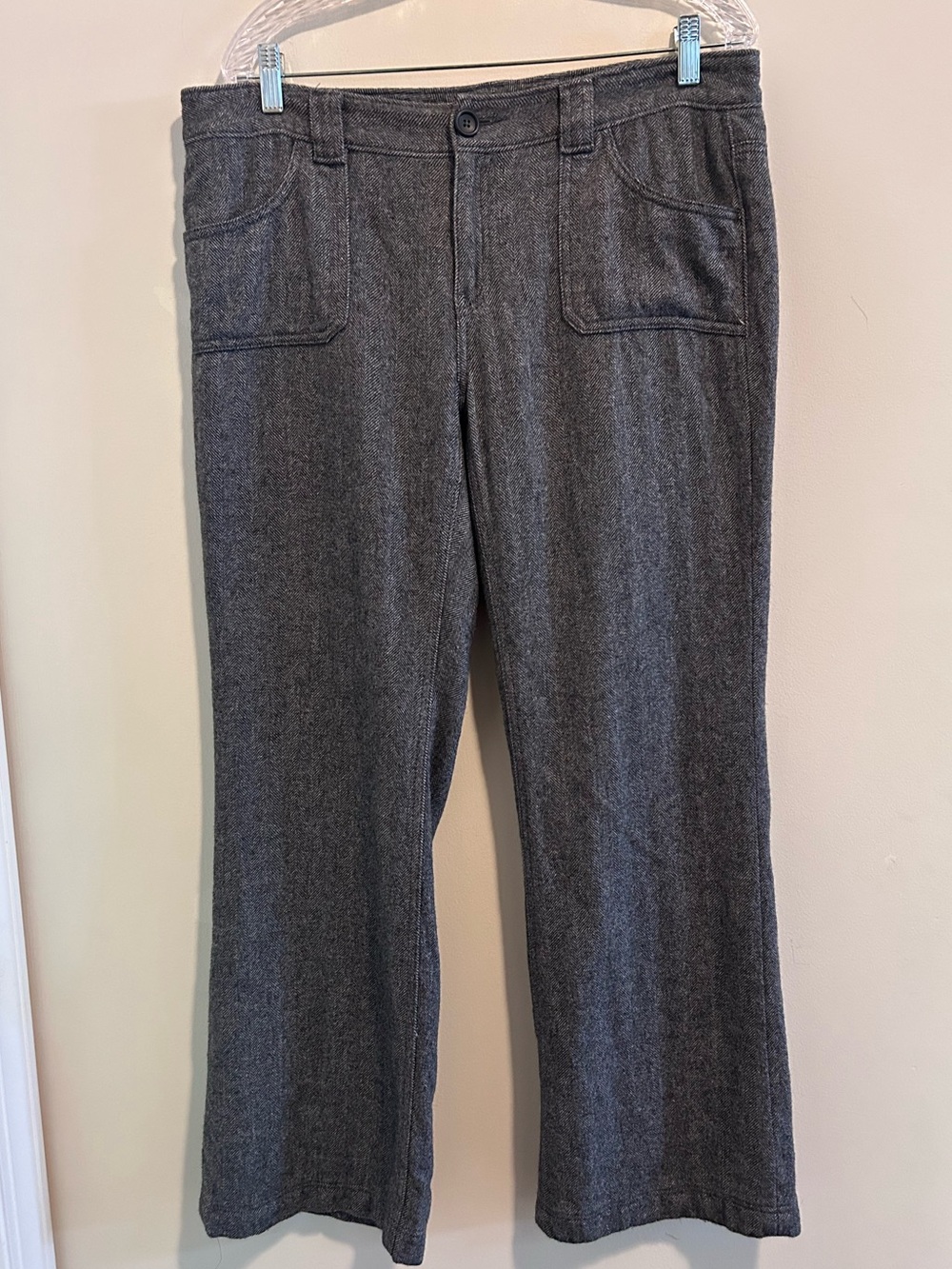 Banana Republic Women’s Gray Herringbone Straight-Leg Pants